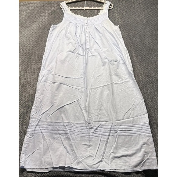 Eileen West Nightgown Large Mother of Pearl Buttons Light Blue Long - Picture 2 of 12